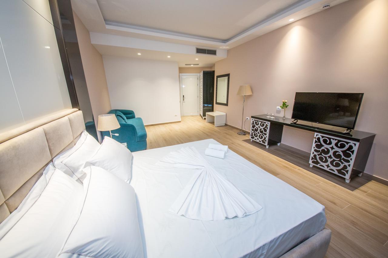 Sole Luna Hotel Borsh Extérieur photo