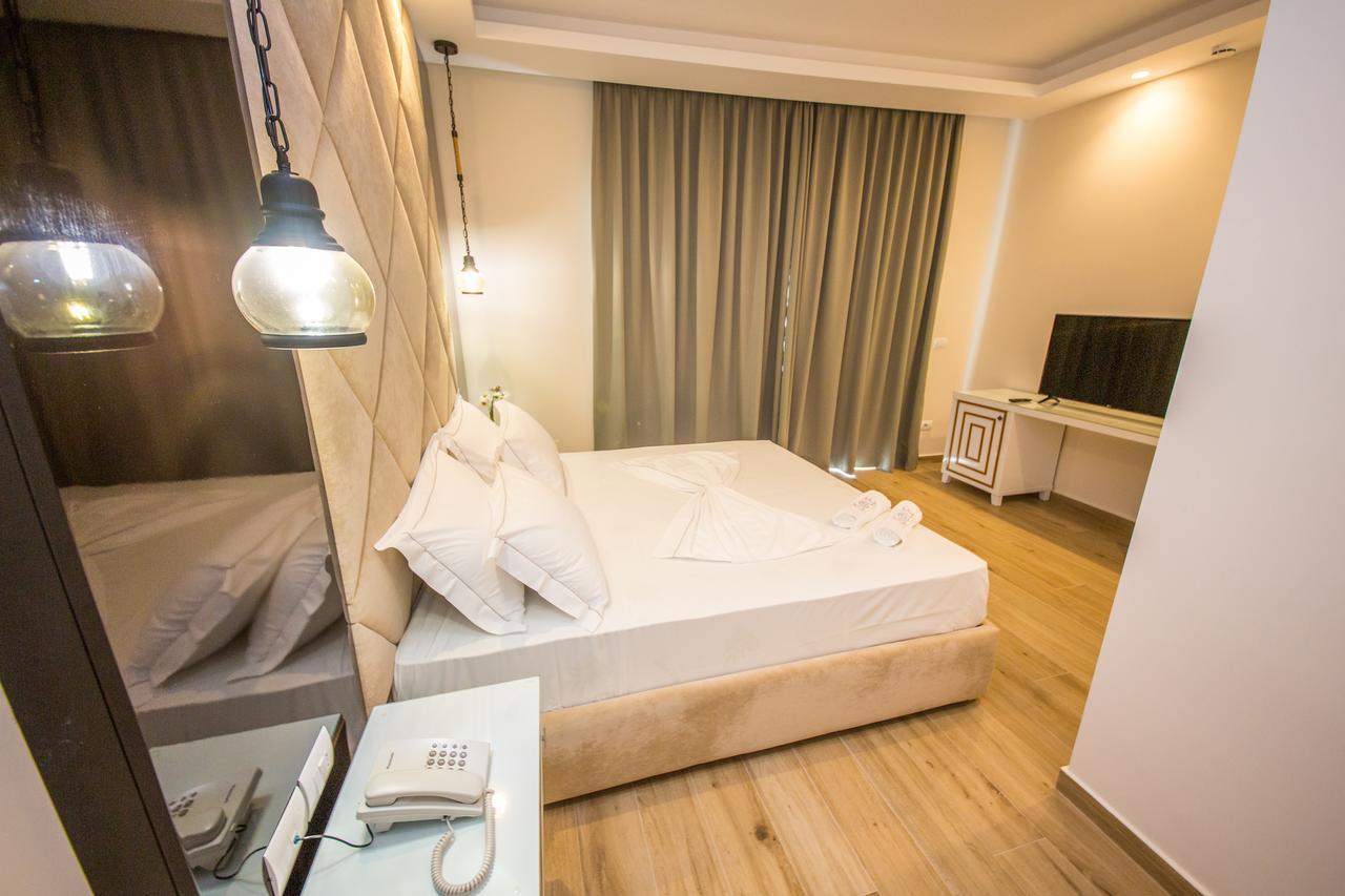 Sole Luna Hotel Borsh Extérieur photo
