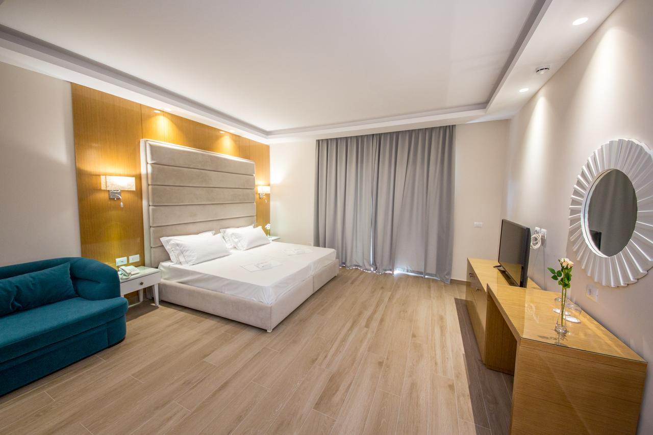 Sole Luna Hotel Borsh Extérieur photo